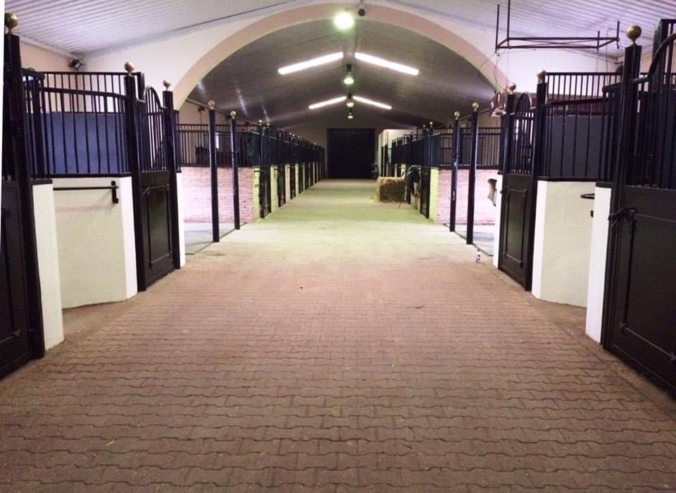 Alquila por horas Finca con Hípica y Cuadras