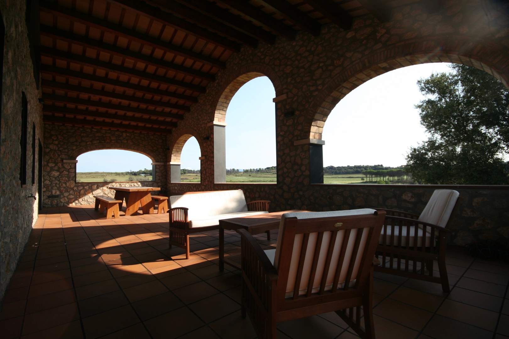 Alquila por horas Masia rustica restaurada