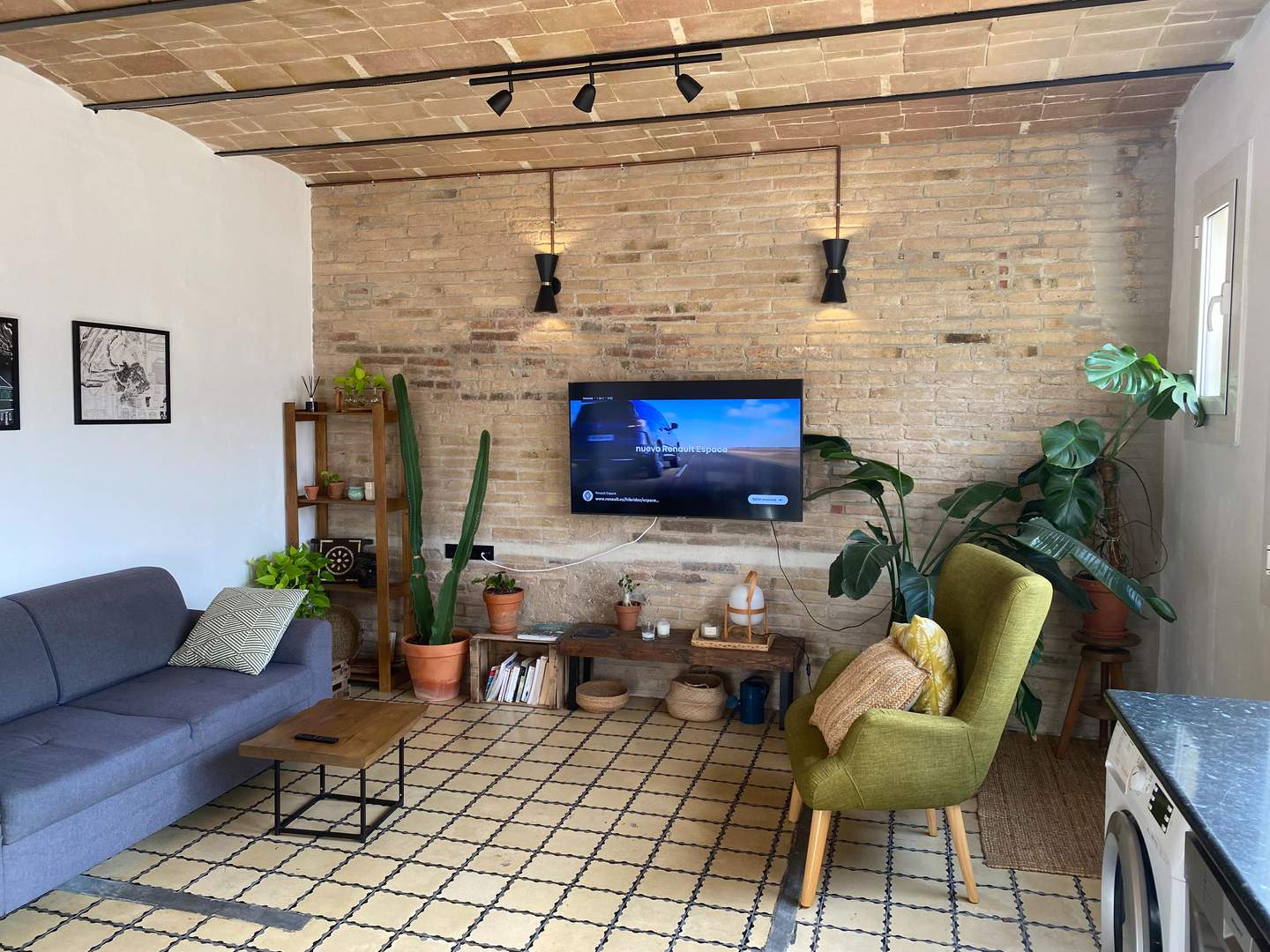 Alquila por horas Apartamento en poble sec barcelona