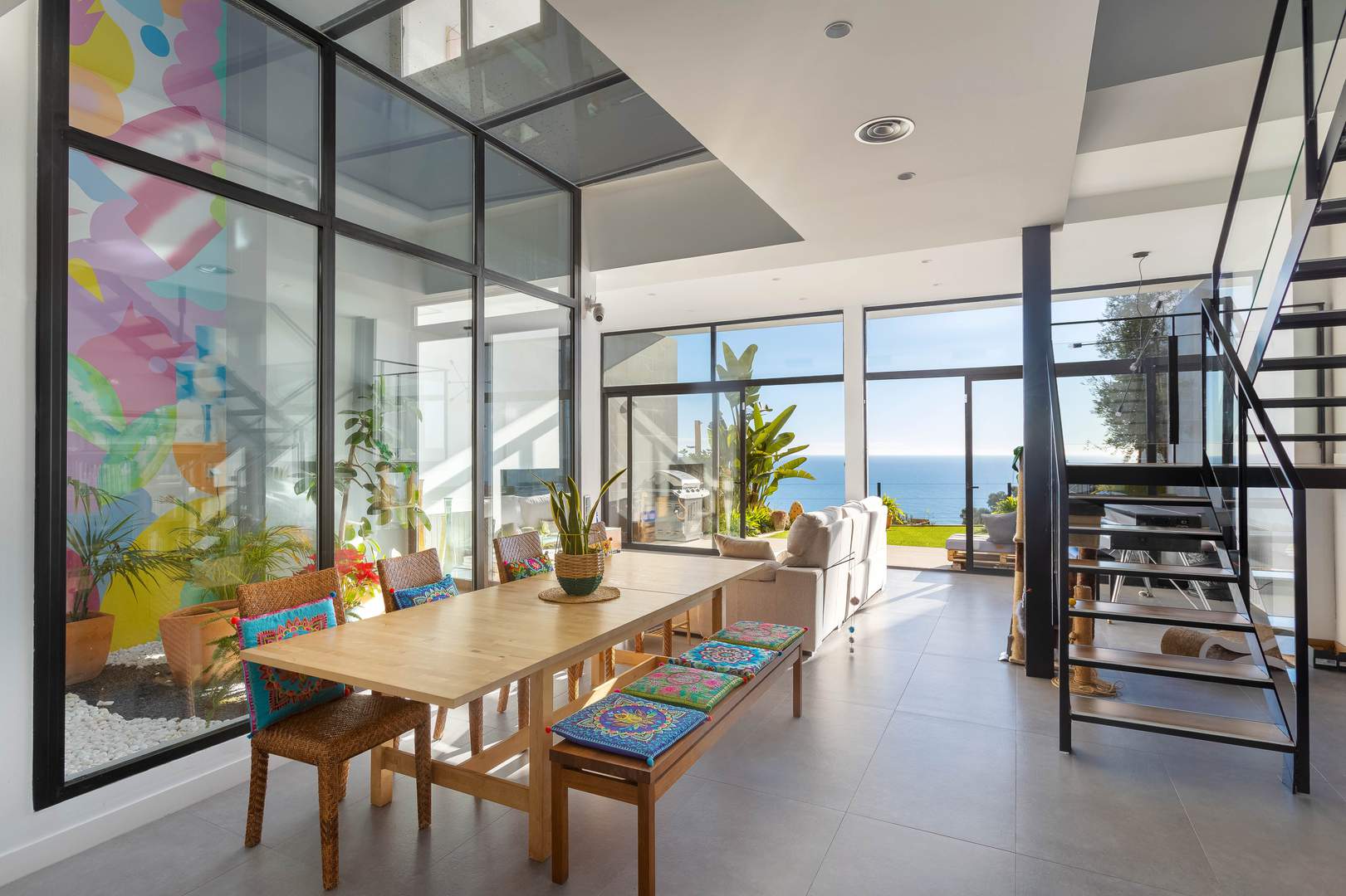 Alquila por horas Vivienda contemporánea singular con vistas al mar y costa del Maresme