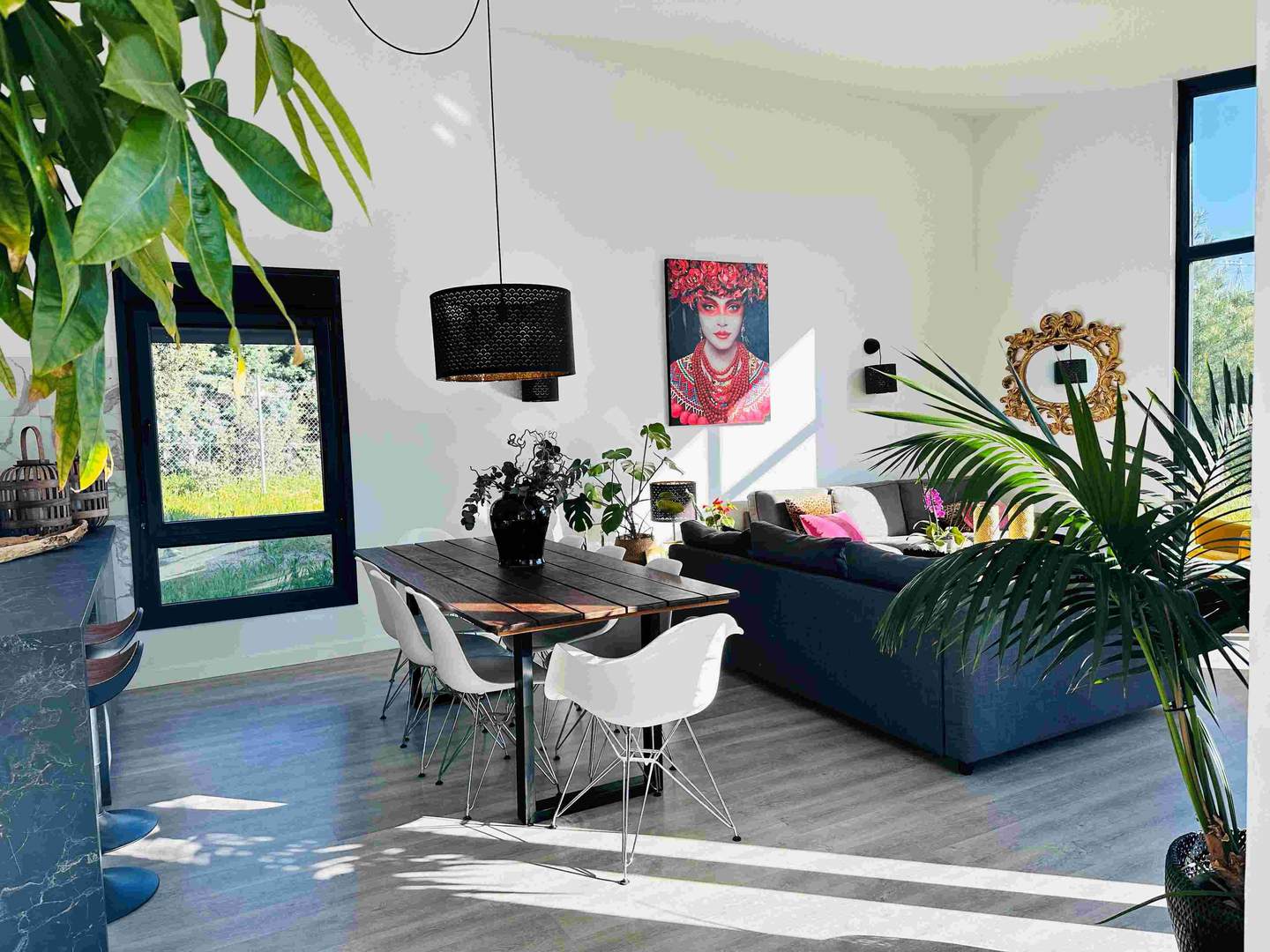 Alquila por horas Chalet de diseño exclusivo en una planta