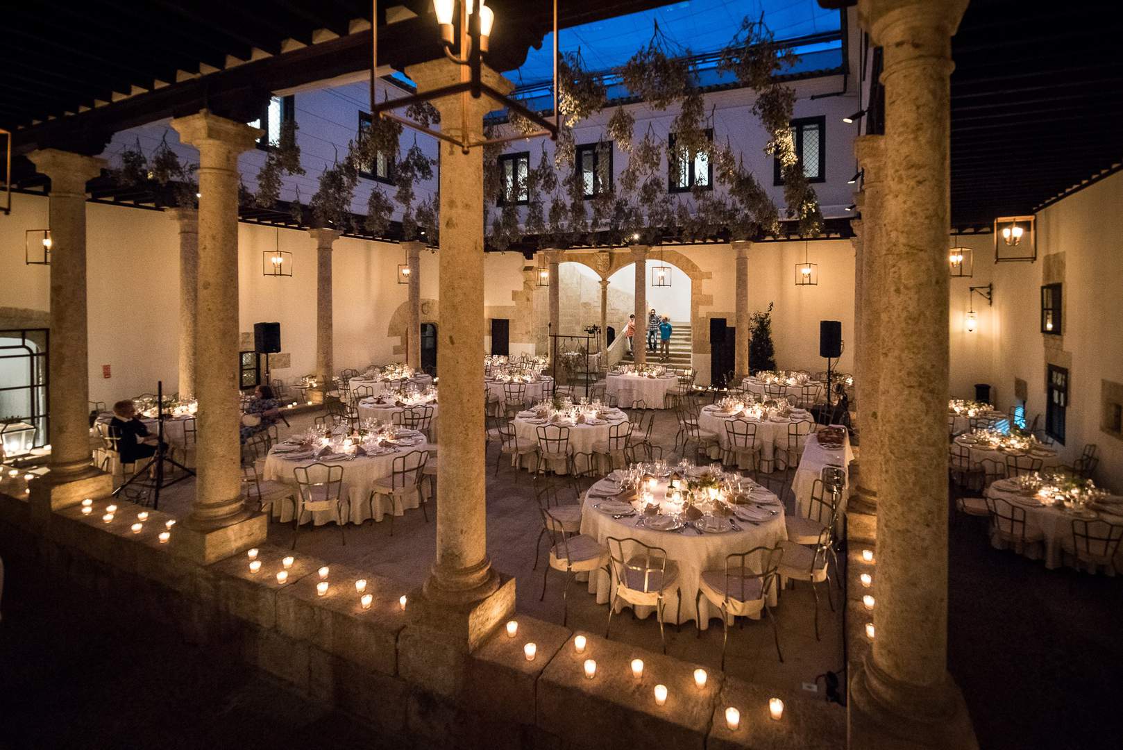 Alquila por horas Palacio del siglo XV de estilo arquitectónico gótico-renacentista ideal para rodajes y eventos