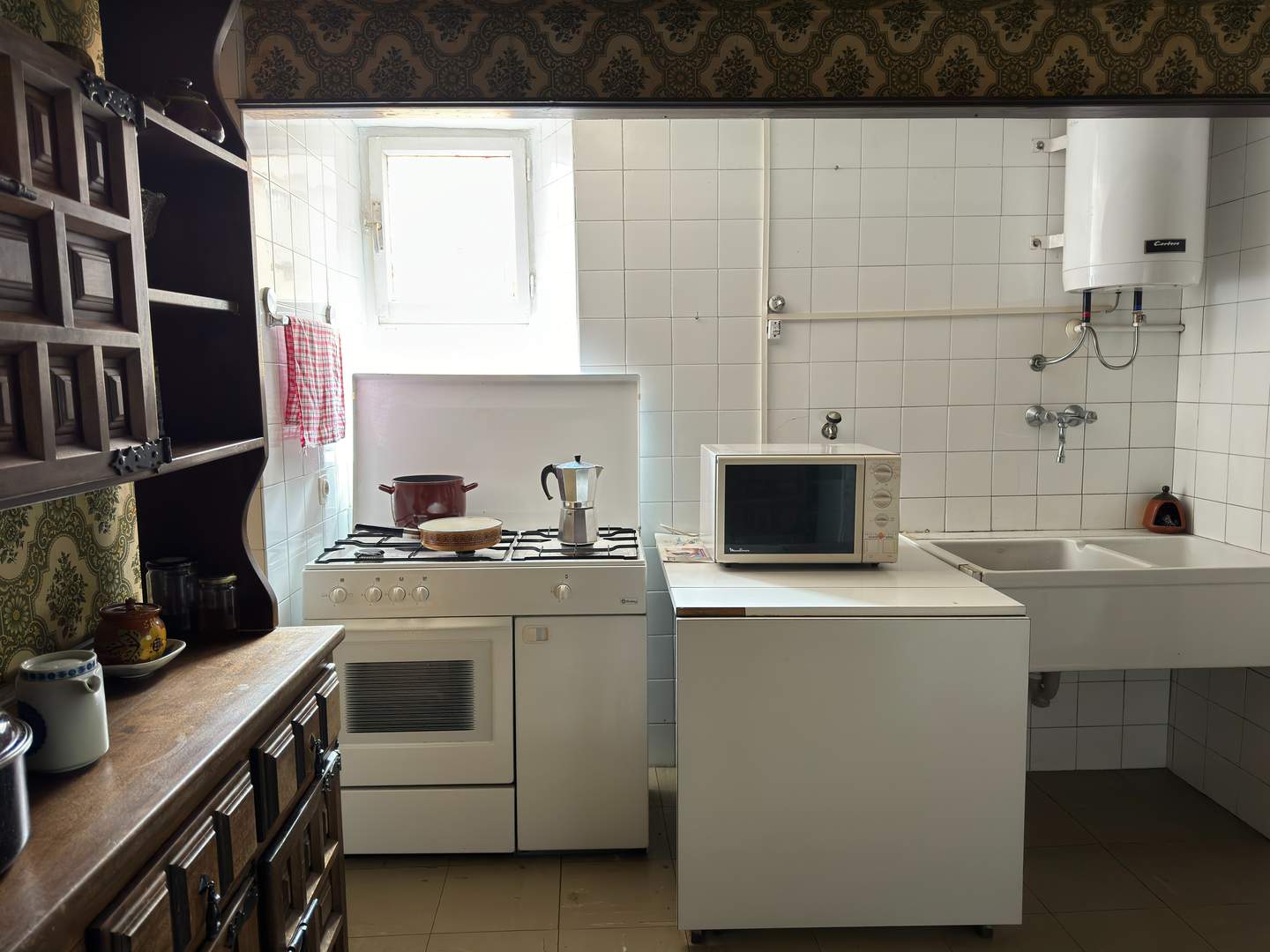 Alquila por horas Casa de pueblo estilo 70s