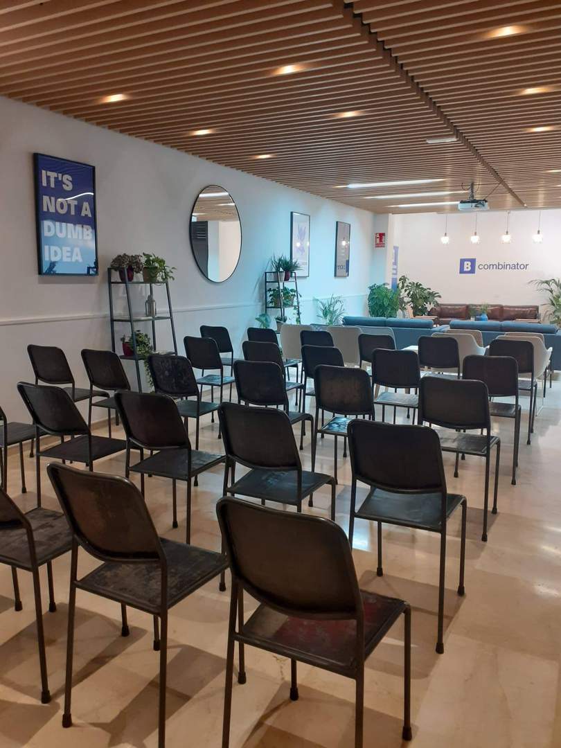 Alquila por horas Looby para eventos 