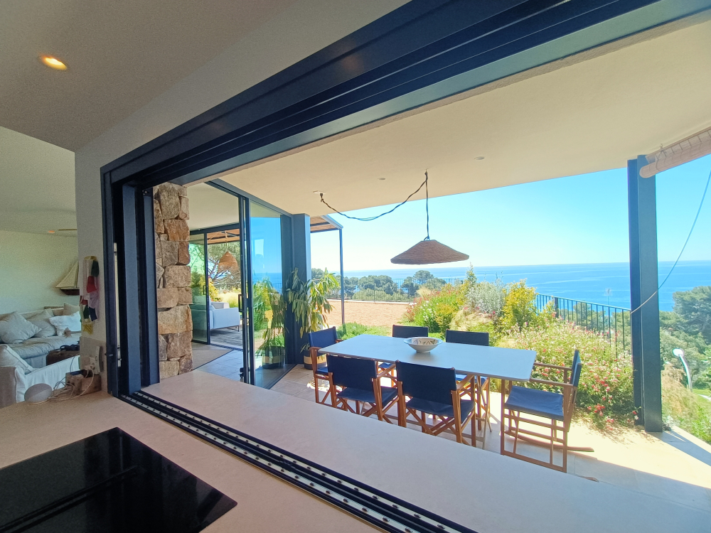 Alquila por horas Chalet mediterráneo con vistas al Mar en la Costa Brava