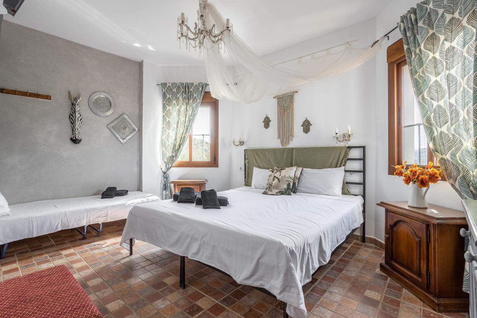 Alquila por horas Finca étnica en Málaga