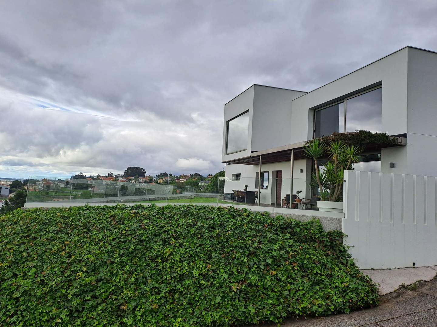 Alquila por horas Vivienda unifamiliar estilo moderno