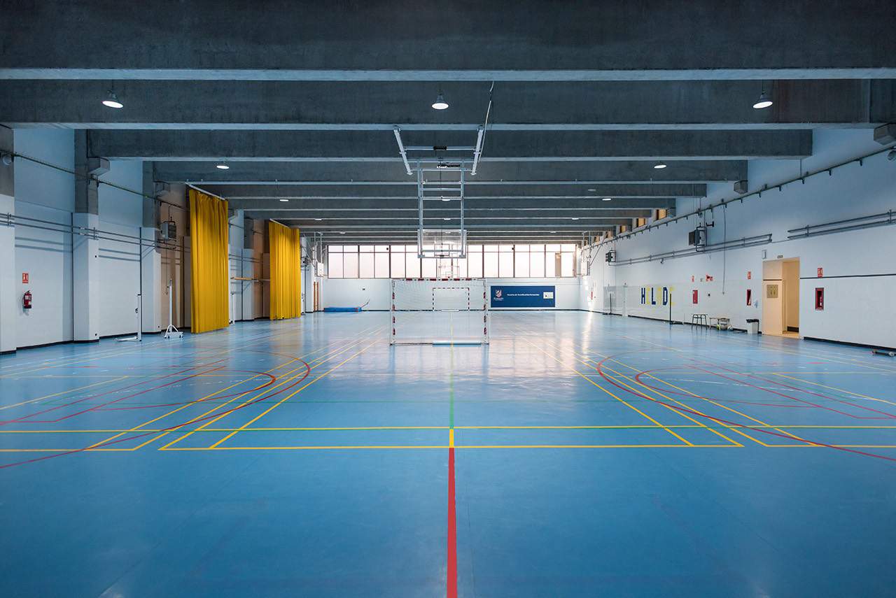 Alquila por horas Colegio con instalaciones excepcionales