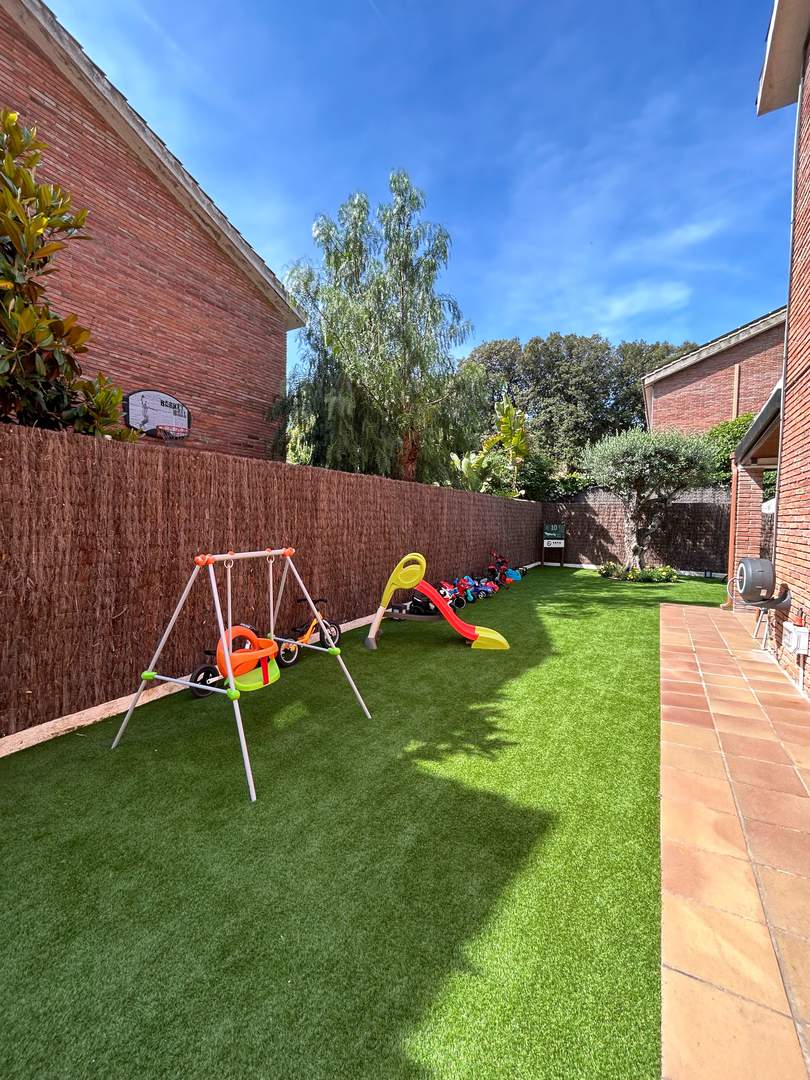Alquila por horas Vivienda con estilo glam y clásico