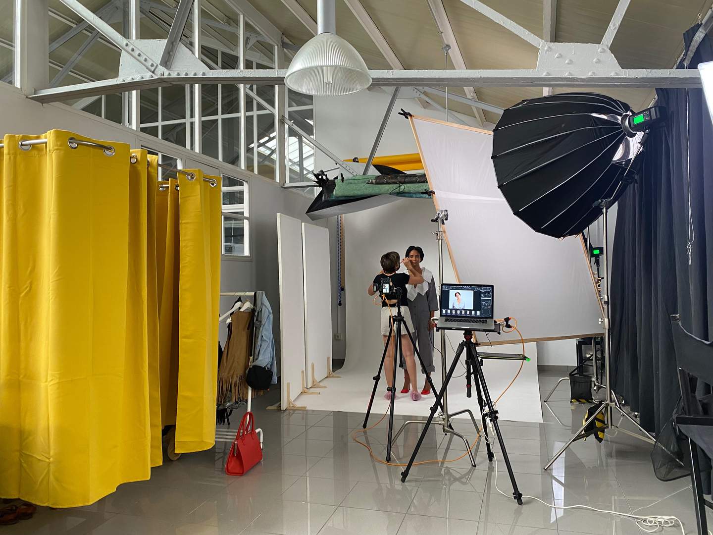 Alquila por horas ESTUDIO DE FOTOGRAFIA MUY EQUIPADO CENTRO MADRID