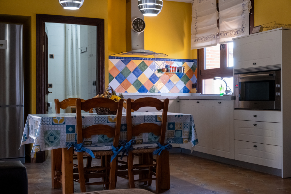 Alquila por horas Vivienda de 120 m2 en una finca de 3000 m2
