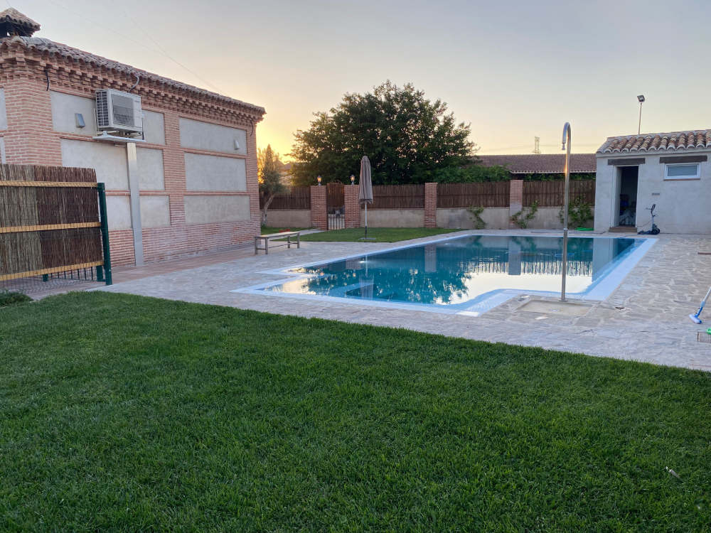 Alquila por horas Vivienda de 120 m2 en una finca de 3000 m2