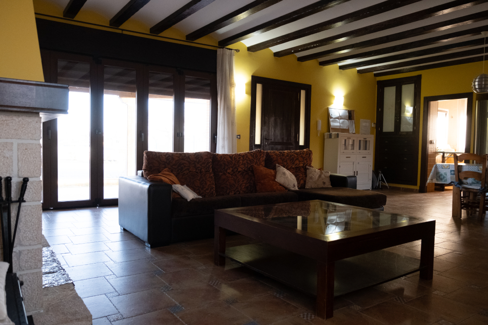 Alquila por horas Vivienda de 120 m2 en una finca de 3000 m2