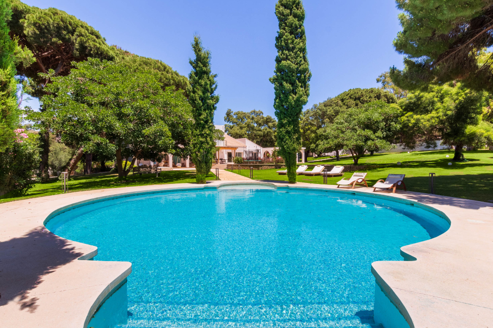 Alquila por horas Finca Idílica en Marbella