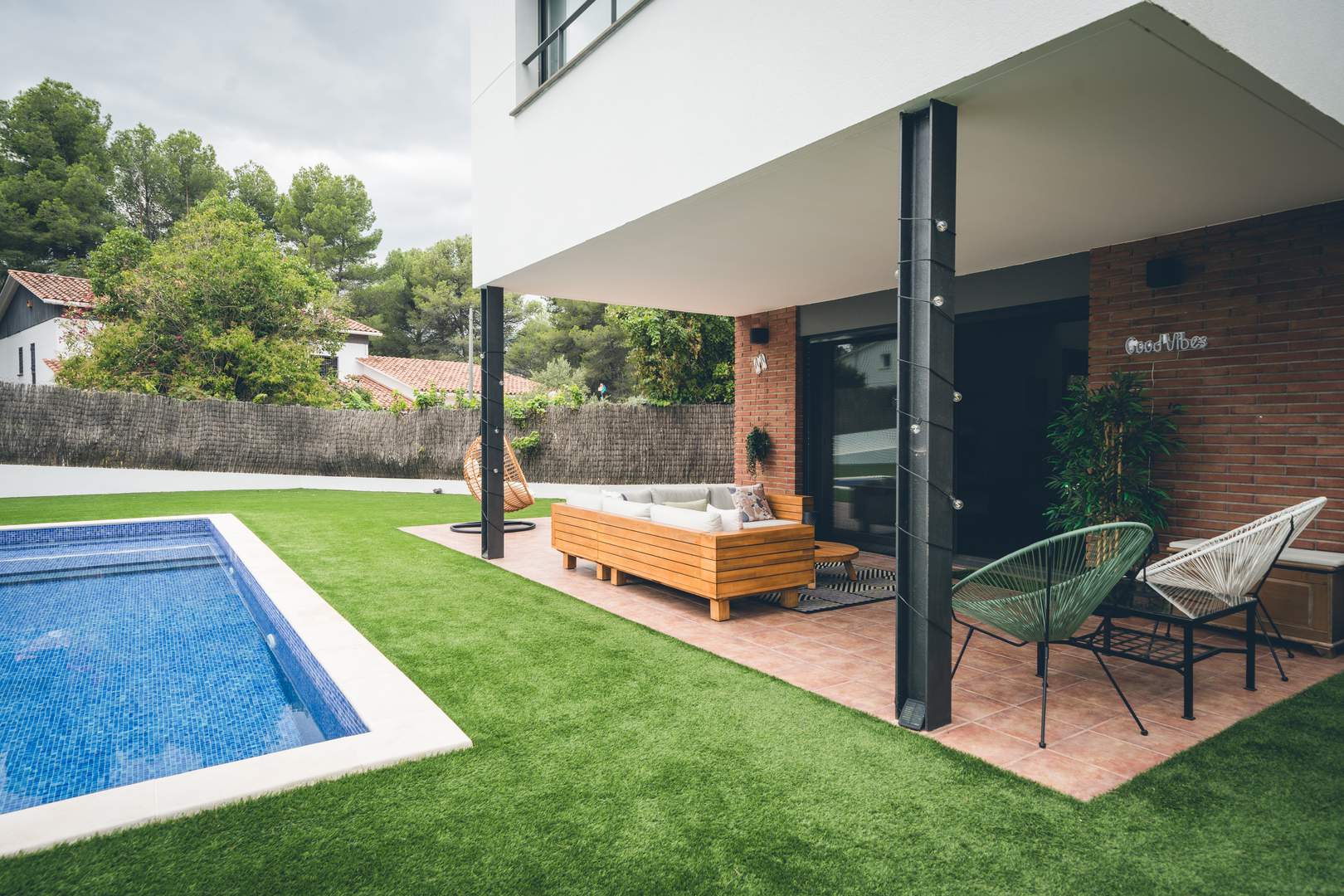 Alquila por horas Casa de Estilo Industrial-Moderno con Gran Privacidad