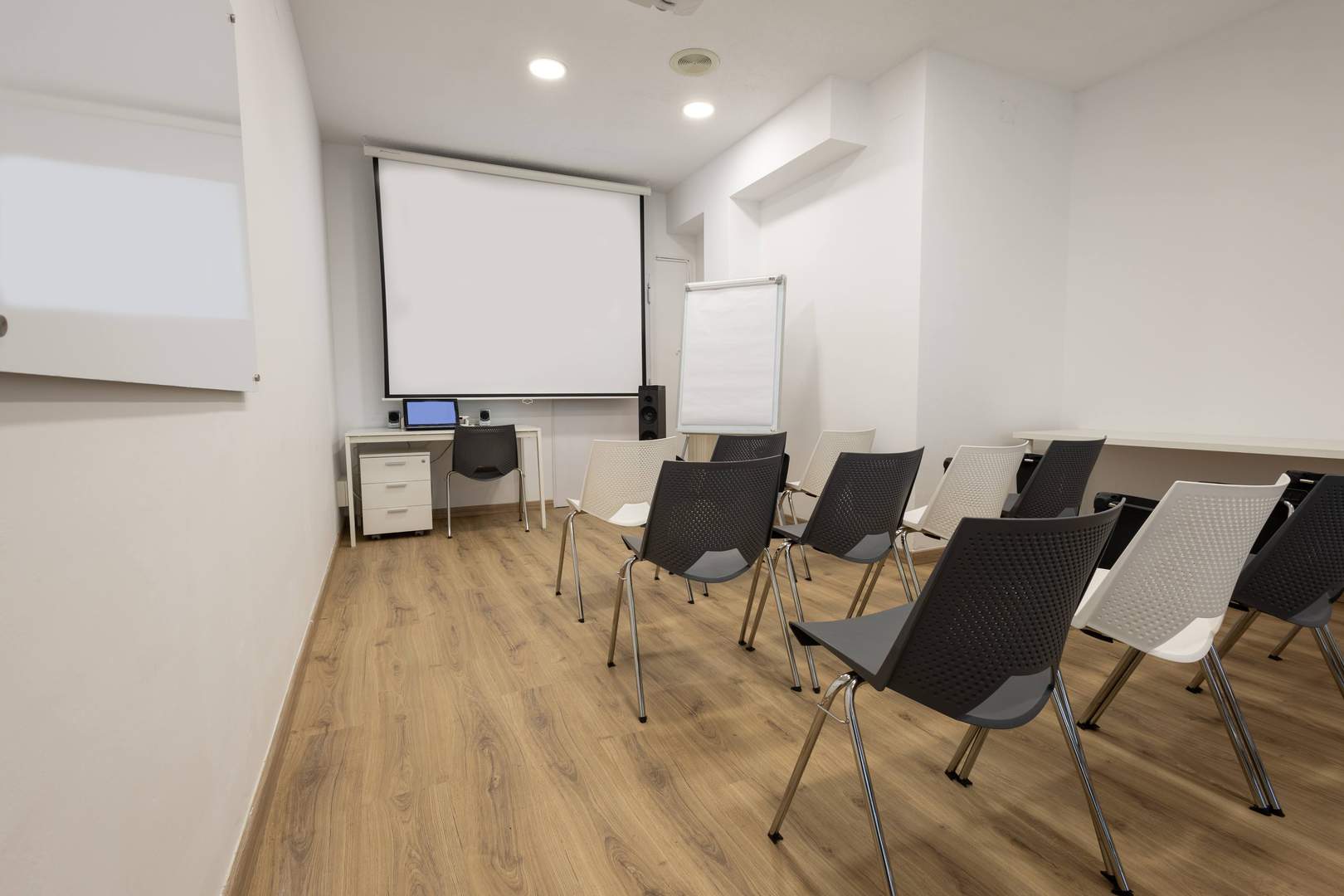 Alquila por horas Sala 360