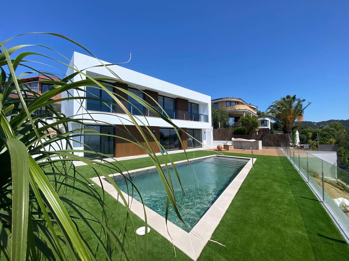Alquila por horas Casa moderna con vistas panorámicas