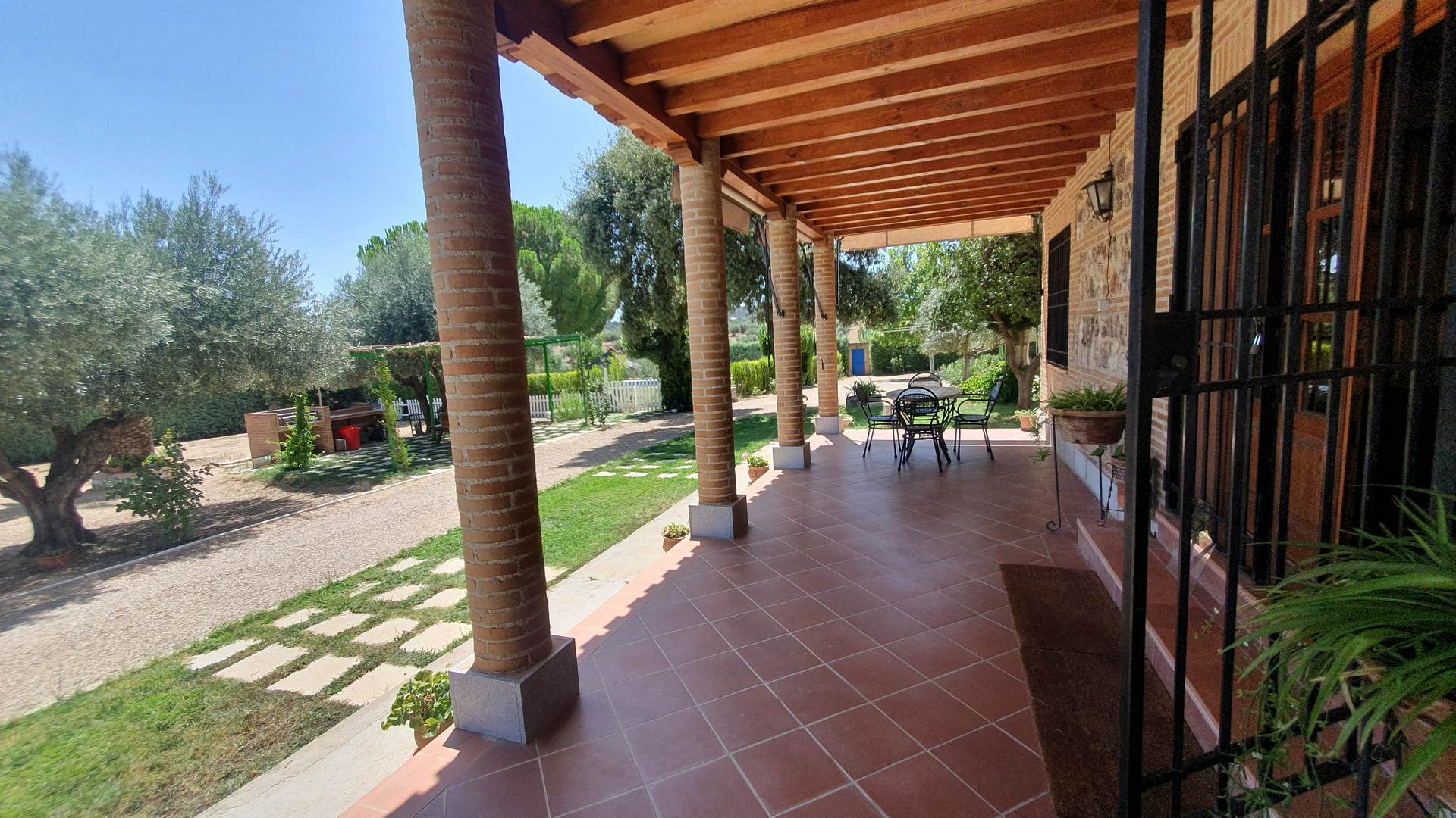 Alquila por horas Casona Toledana en Finca rodeada de olivos