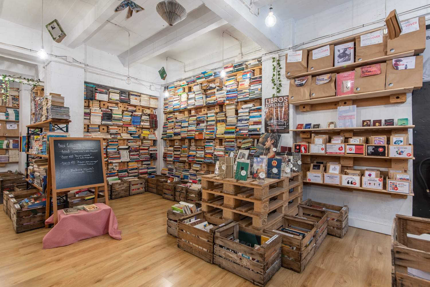 Alquila por horas Librería para perderse entre Libros Barrio de Salamanca