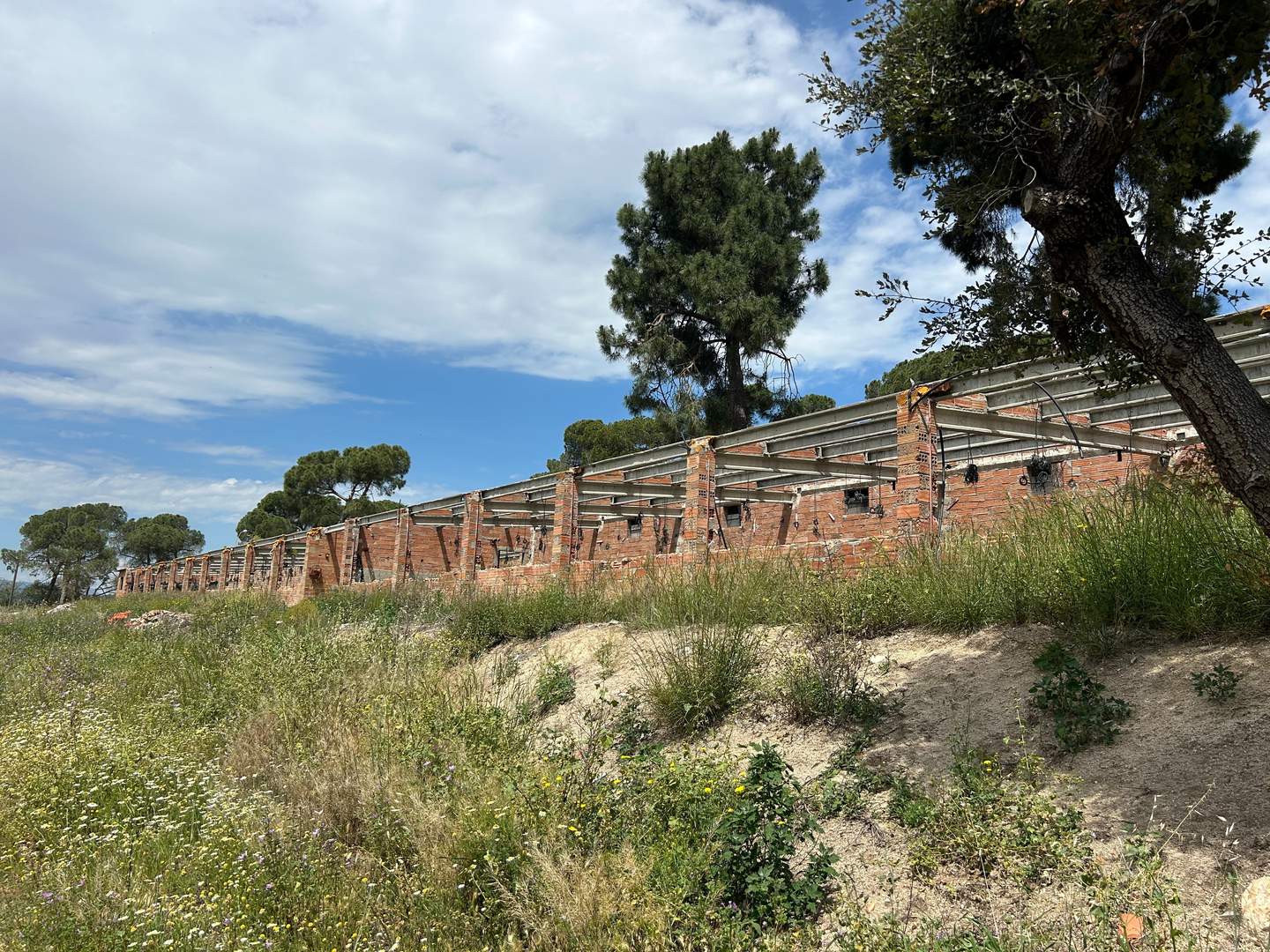 Alquila por horas Granja en la sierra de Marina