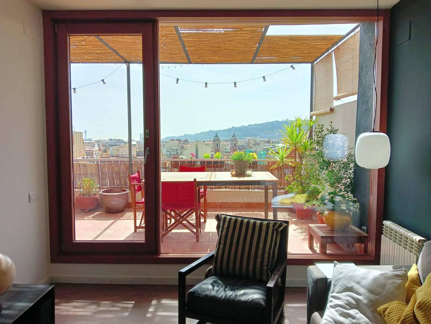 Alquila por horas atico con terraza centro Barcelona