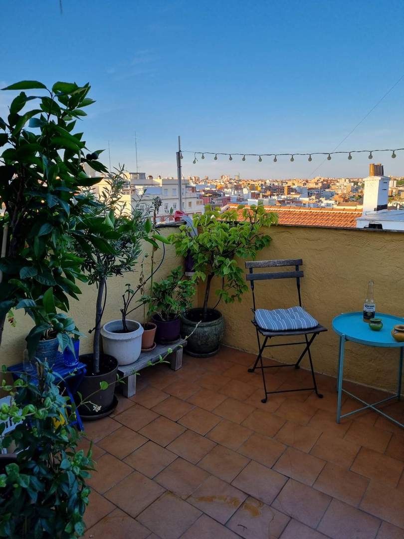 Alquila por horas Cosy ático con vistas y terraza en el centro de madrid