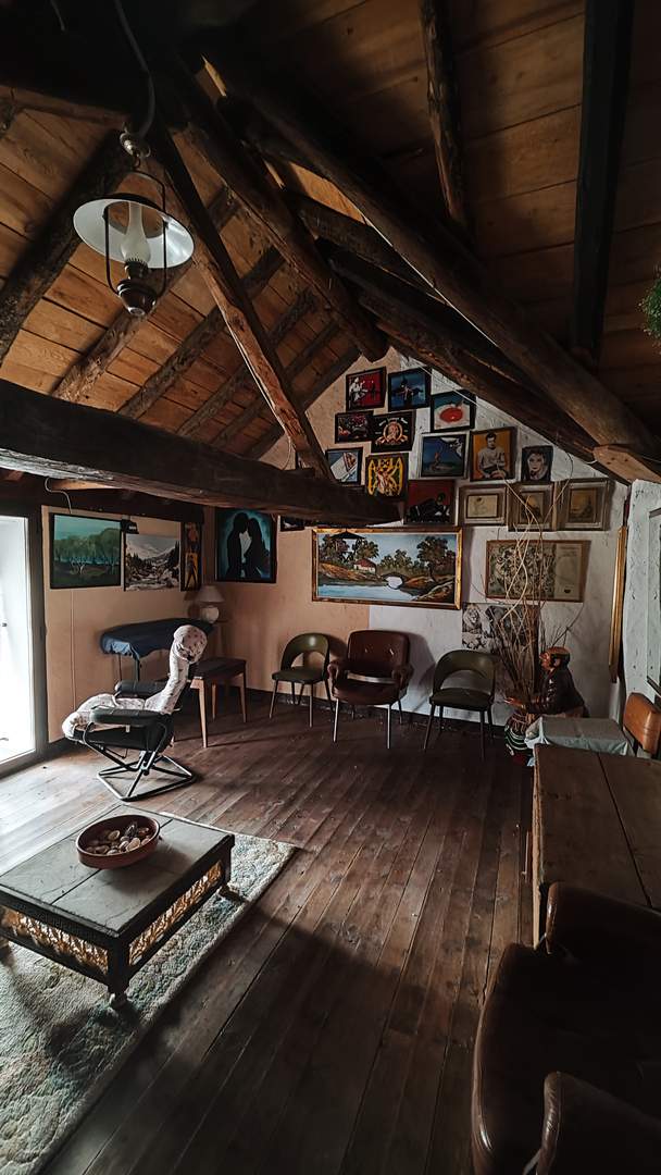 Alquila por horas Casa rustica de pueblo para rodajes