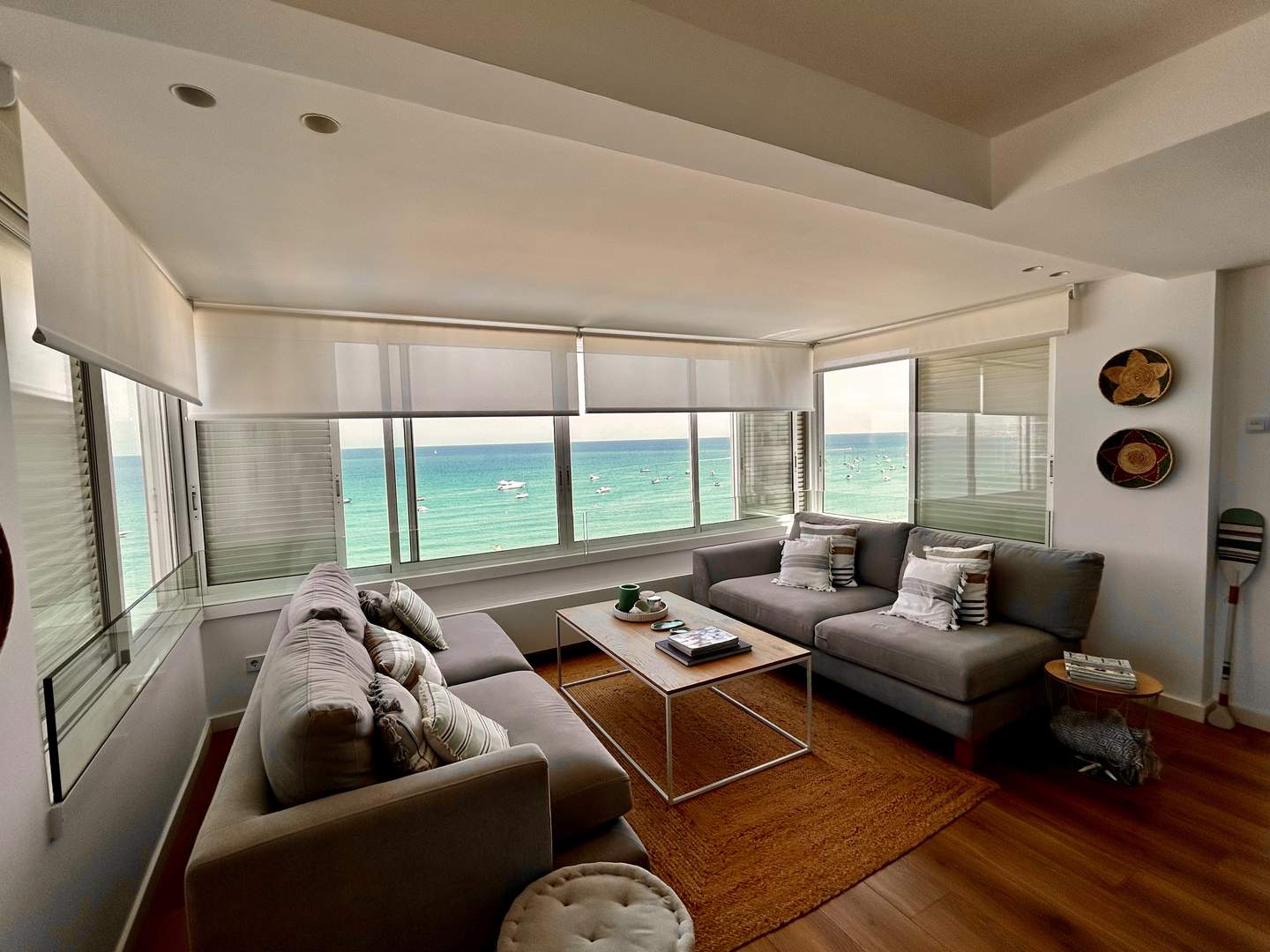 Alquila por horas Luminosa vivienda con increíbles vistas al mar