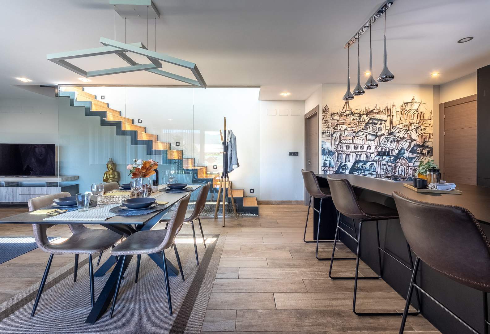 Alquila por horas VIVIENDA UNIFAMILIAR ESTILO MODERNO