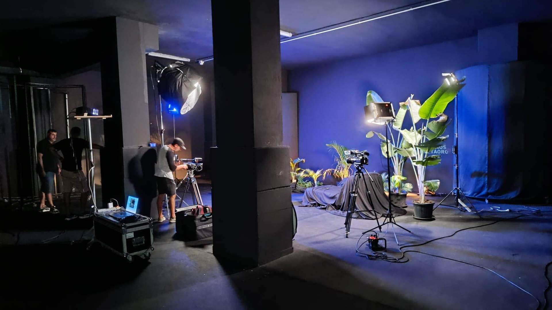 Alquila por horas Espacio de grabación Cine, TV, Fotografía, Streaming, Podcast