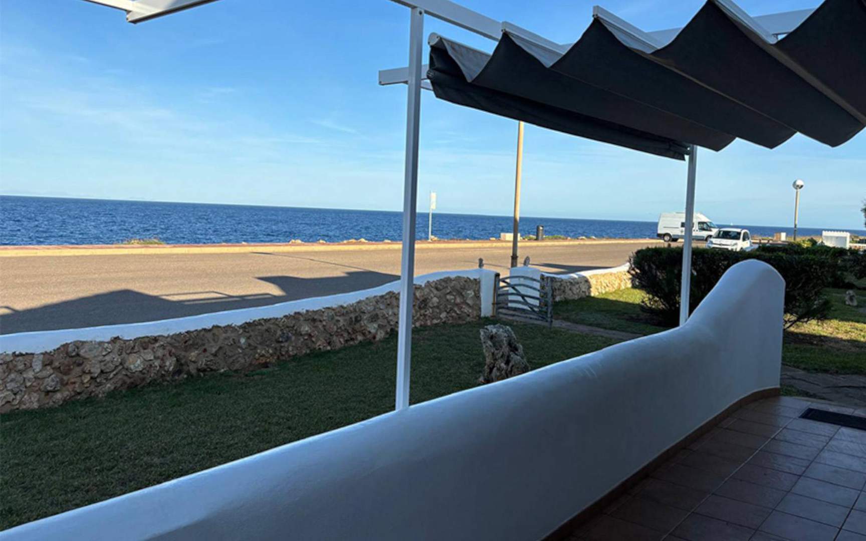 Alquila por horas Vivienda unifamiliar en primera línea de mar