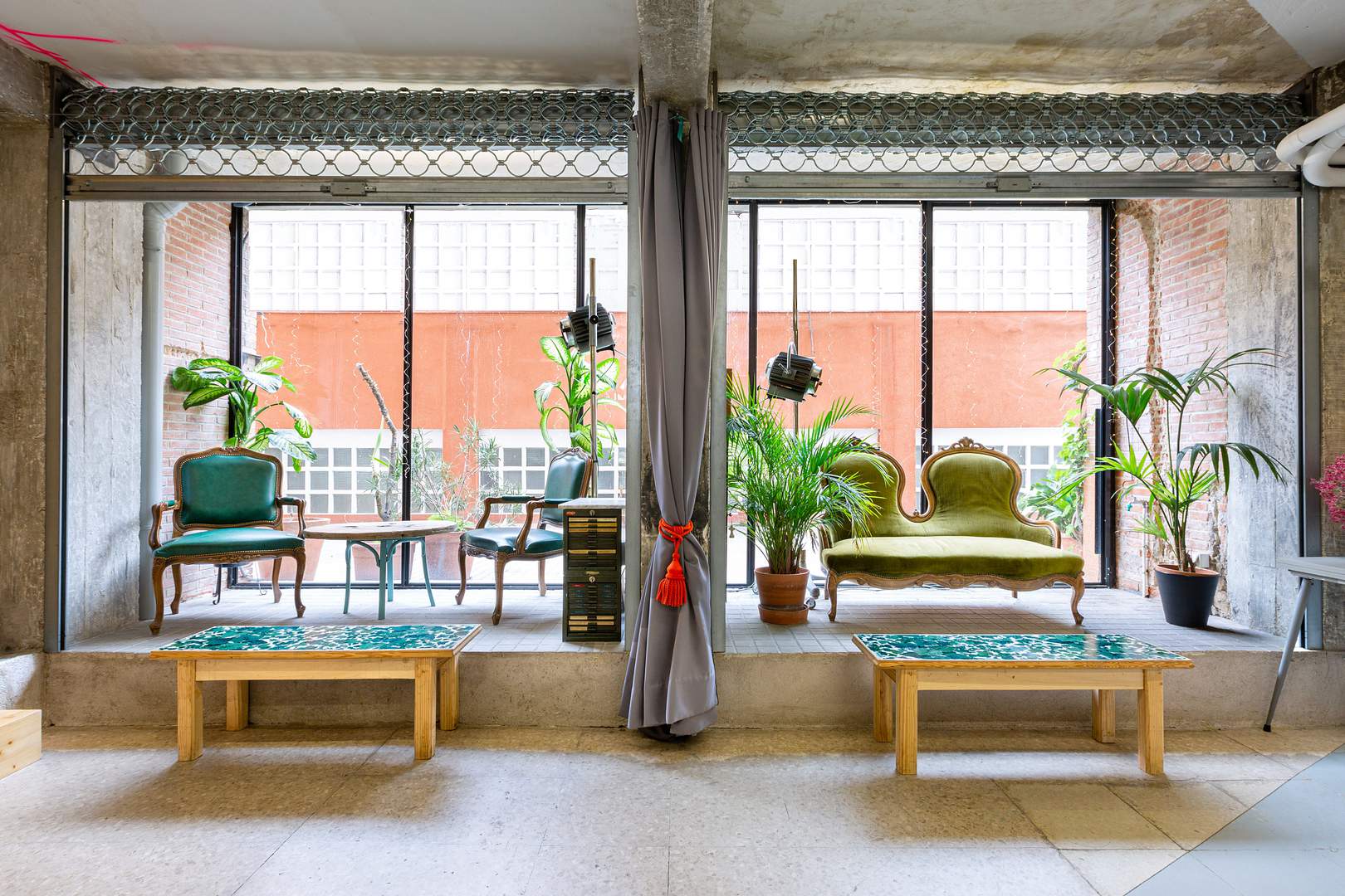 Alquila por horas Espacio con Encanto para Eventos Petite Comité