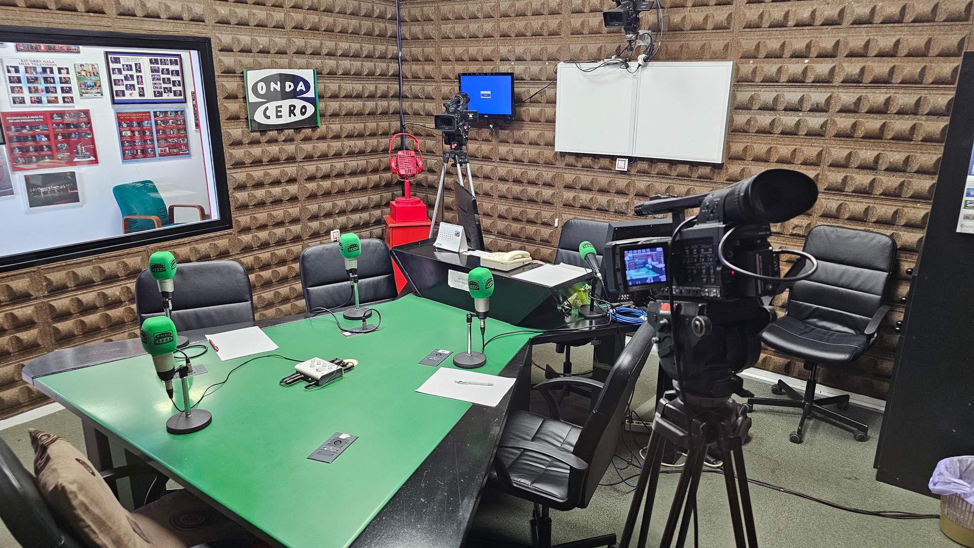 Alquila por horas Sala Insonorizada Podcast