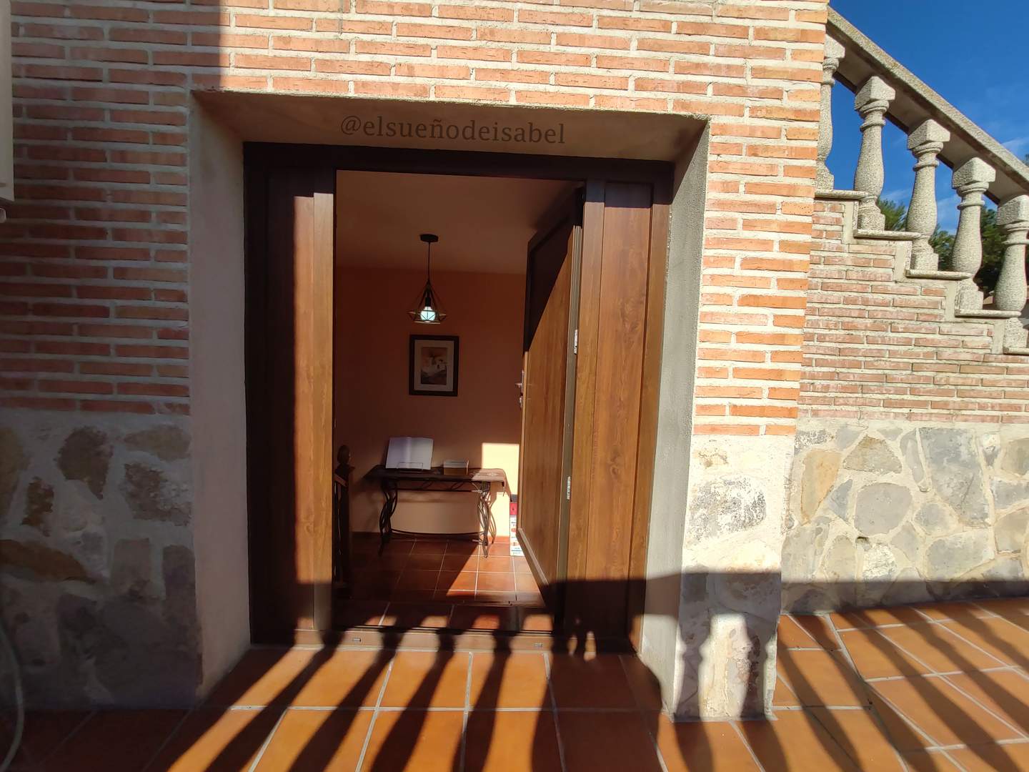 Alquila por horas Apartamento estilo rústico con jardín