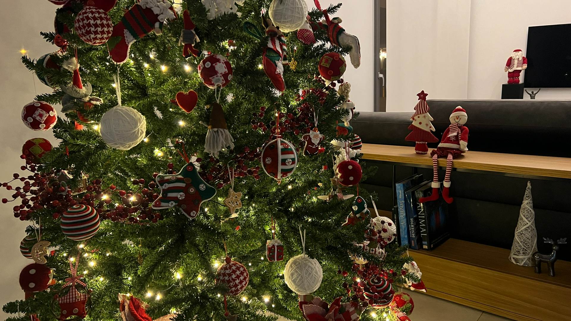 Alquila por horas Chalet mediterráneo de estilo moderno