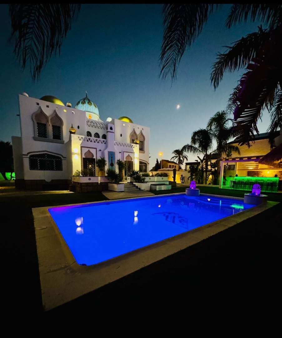 Alquila por horas Villa Árabe en Almería de Lujo con la Magia de Oriente