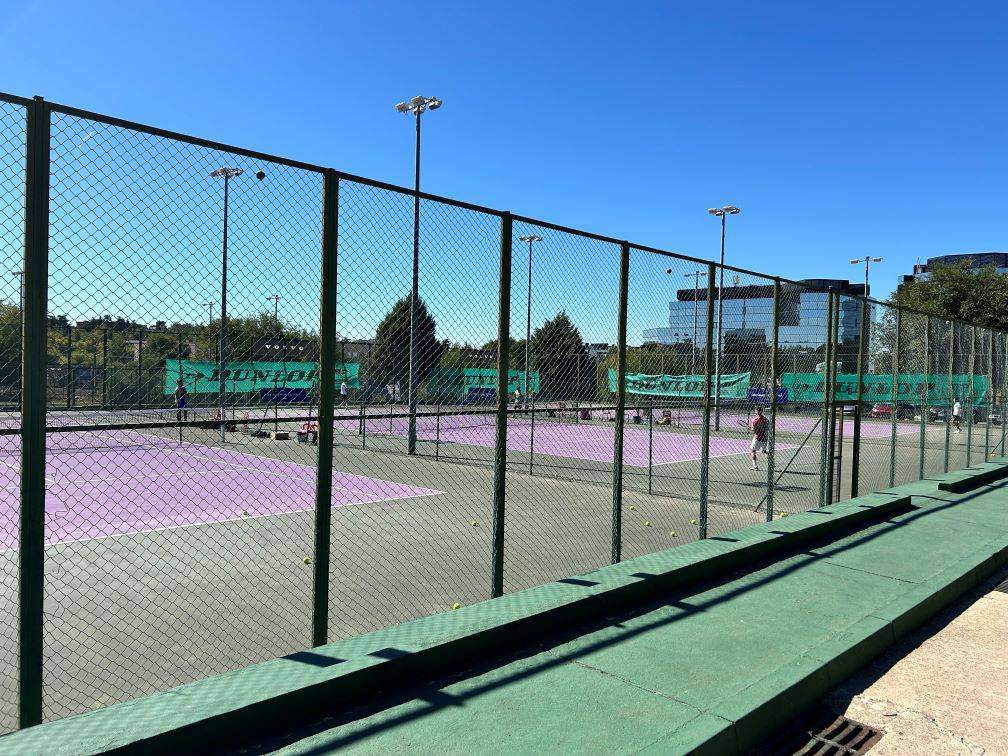 Alquila por horas Pistas de Tenis en Madrid