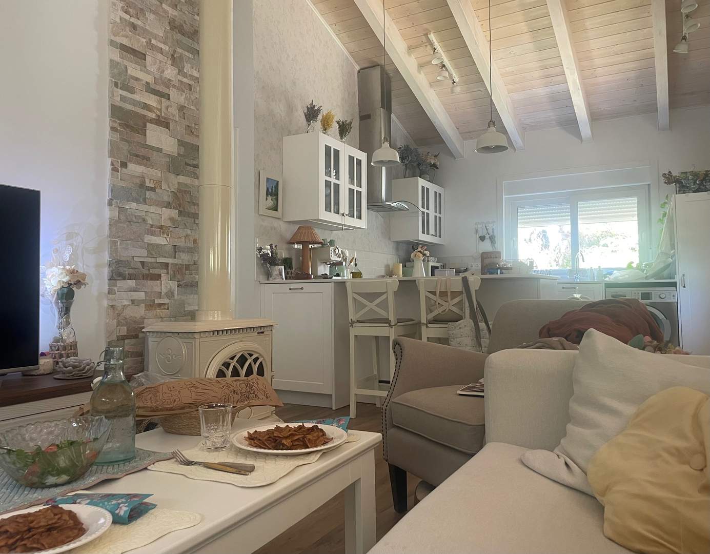 Alquila por horas Vivienda unifamiliar tipo canadiense