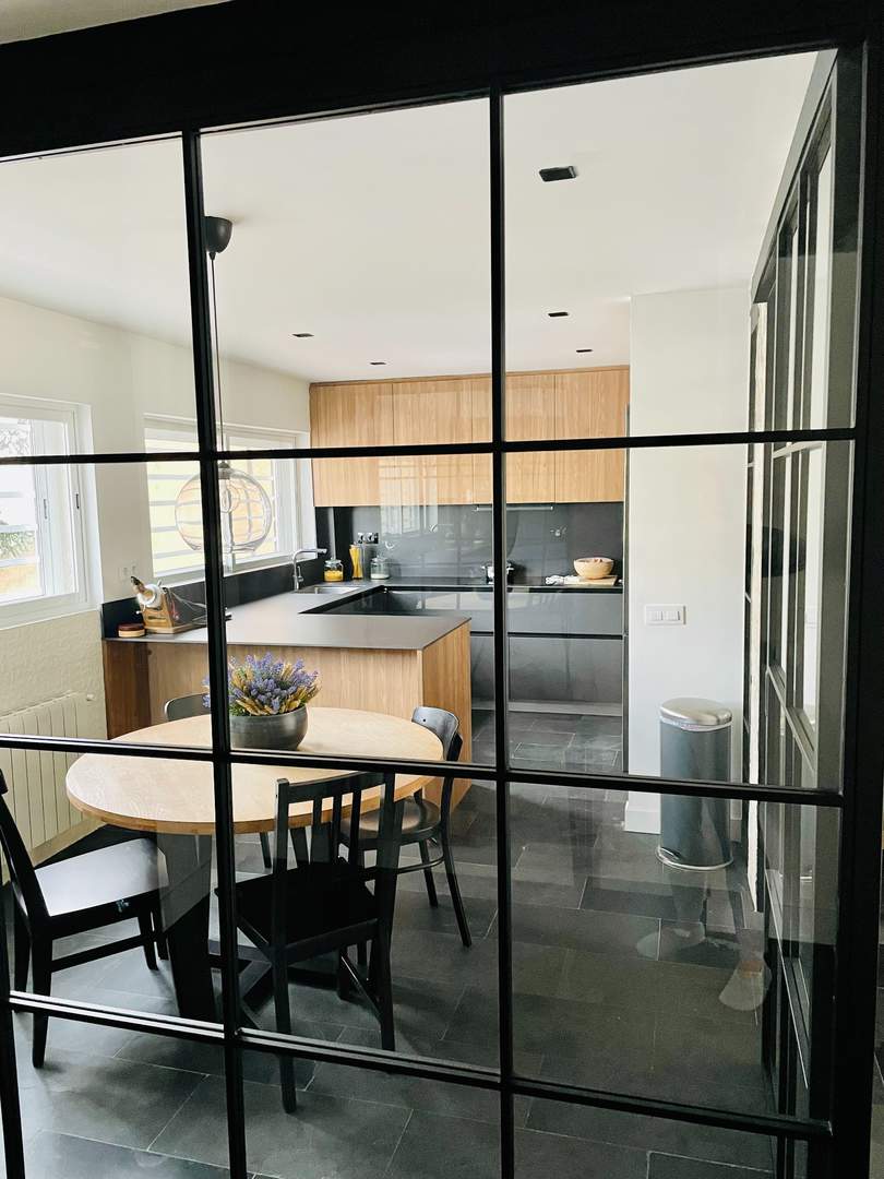 Alquila por horas Vivienda industrial con jardín espectacular
