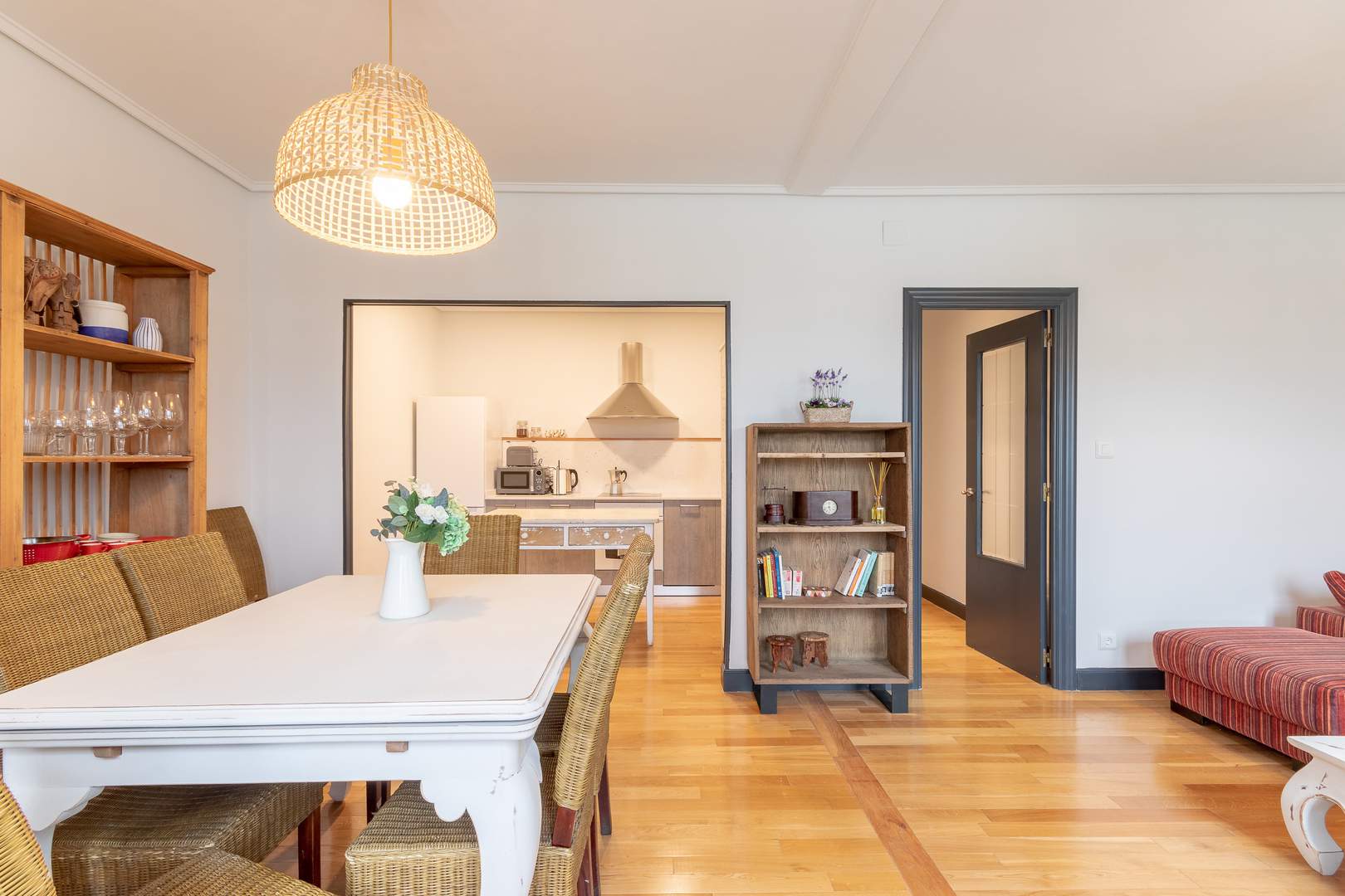 Alquila por horas Apartamento con personalidad y vistas a la Ría de Bilbao 