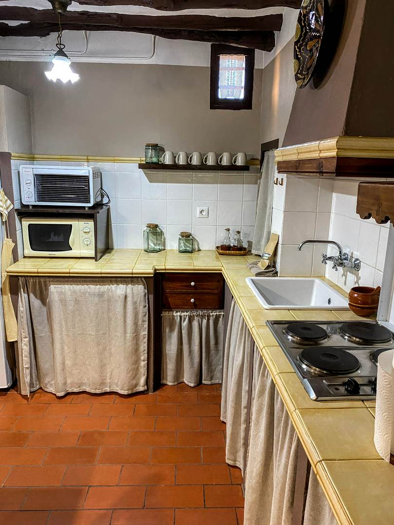 Alquila por horas Casa en pueblo medieval