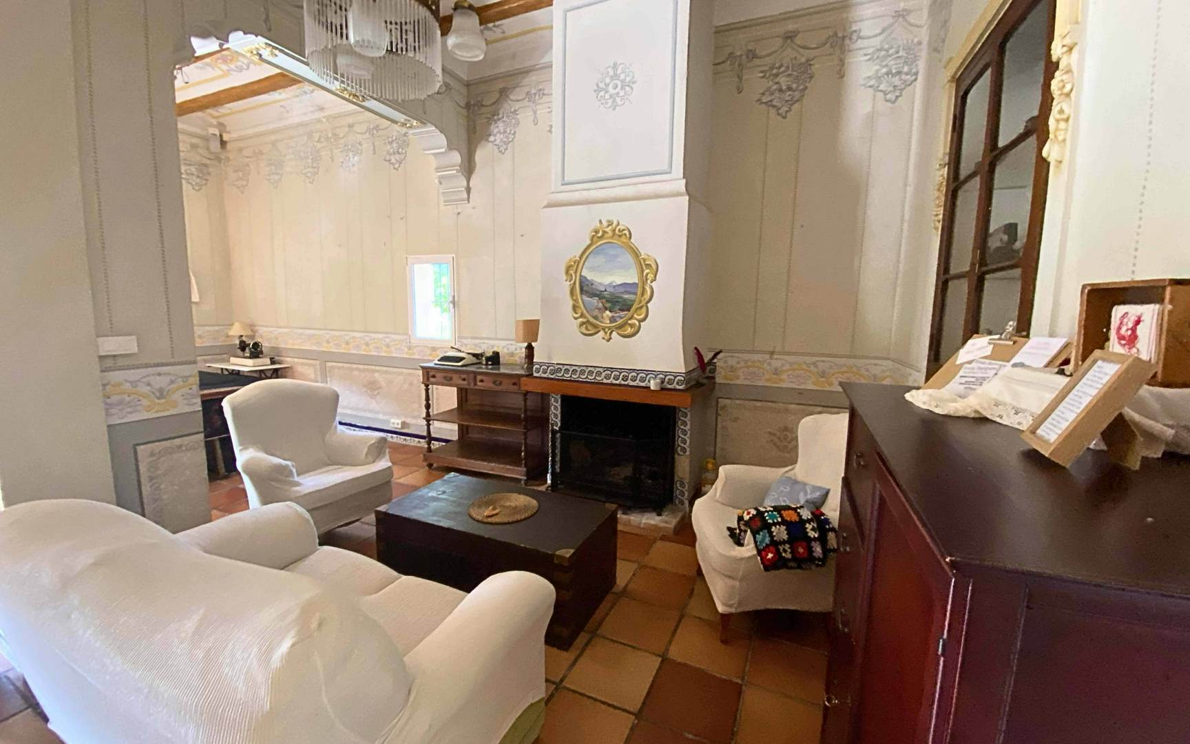 Alquila por horas Casa modernista entre naranjos: una casa llena de rincones inspiradores