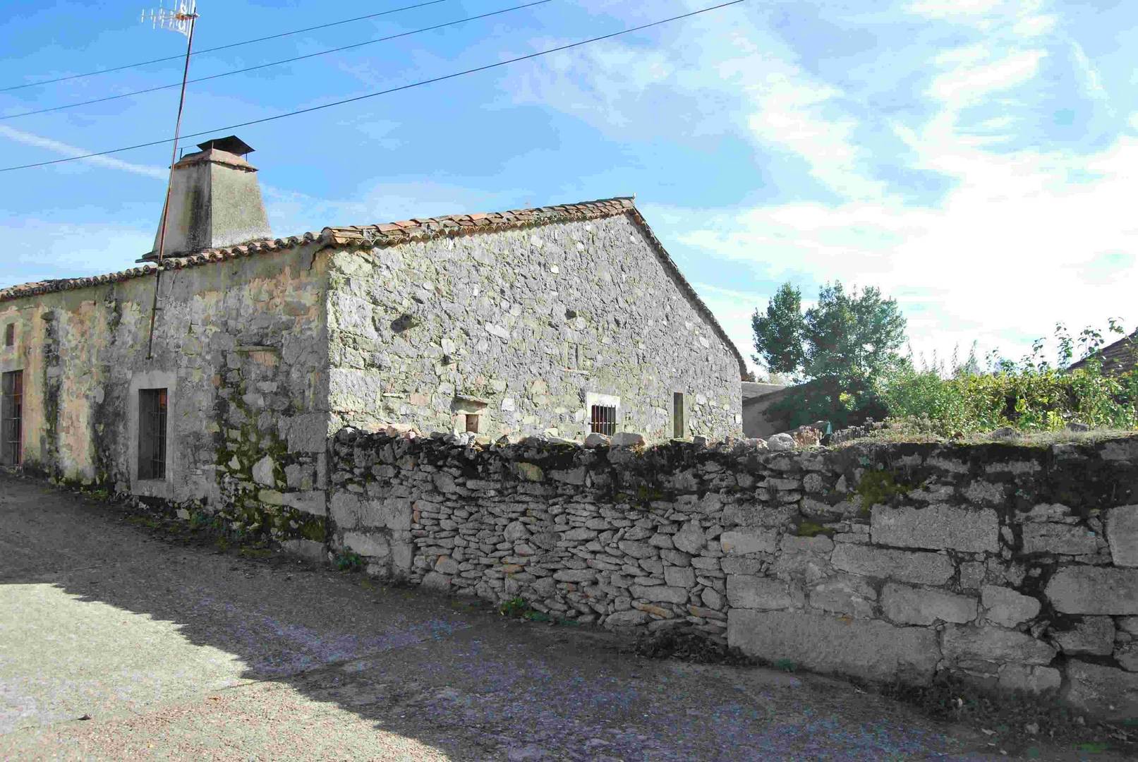 Alquila por horas Casona de pueblo con múltiples espacios 