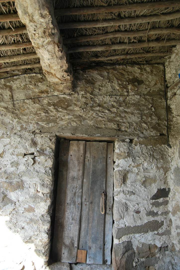 Alquila por horas Casona de pueblo con múltiples espacios 
