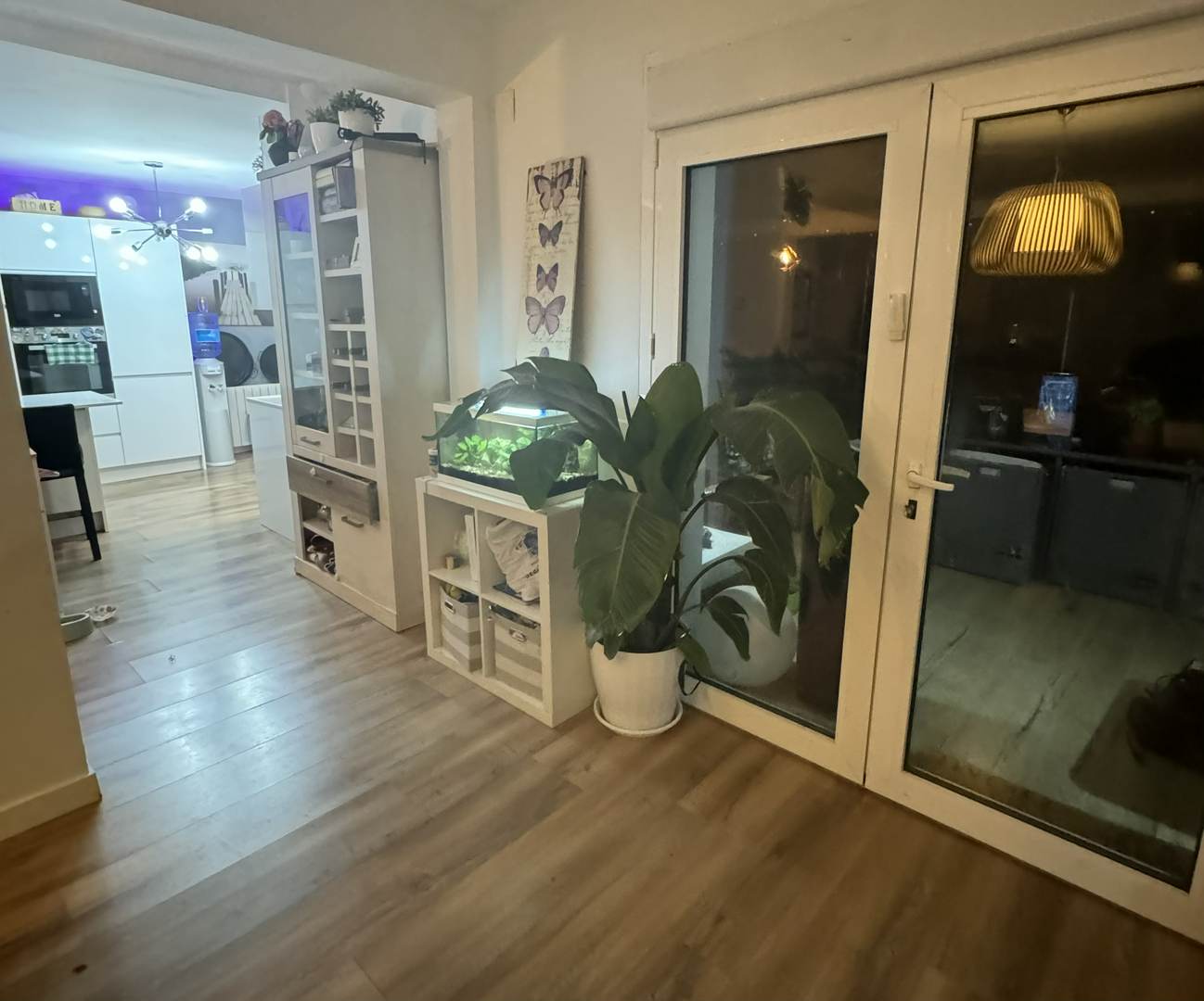 Alquila por horas Vivienda unifamiliar rodeada de monte 