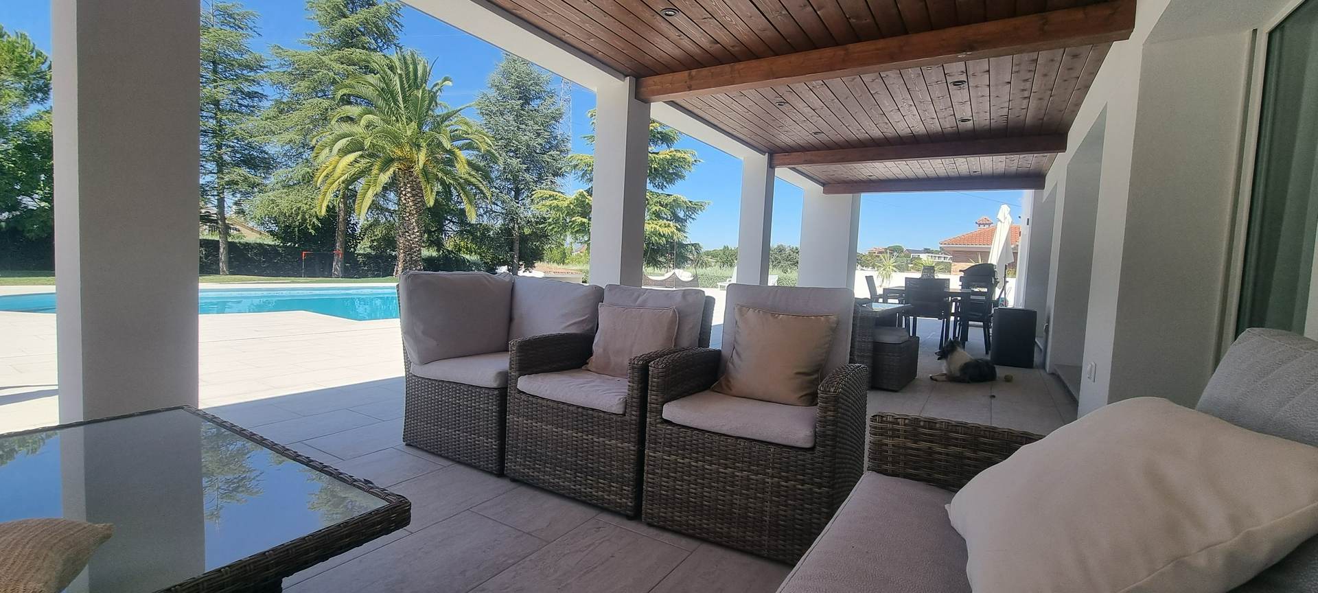 Alquila por horas Vivienda unifamiliar moderna 