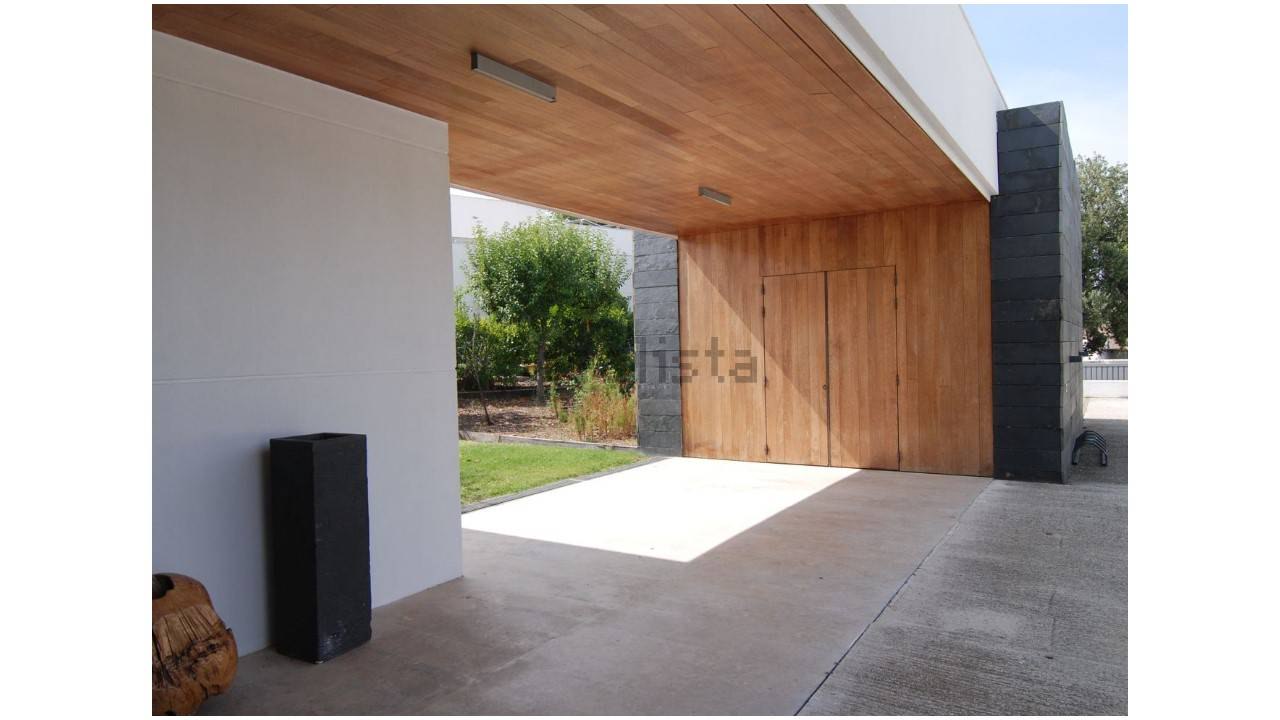 Alquila por horas Casa con diseño moderno y vistas panorámicas increíbles