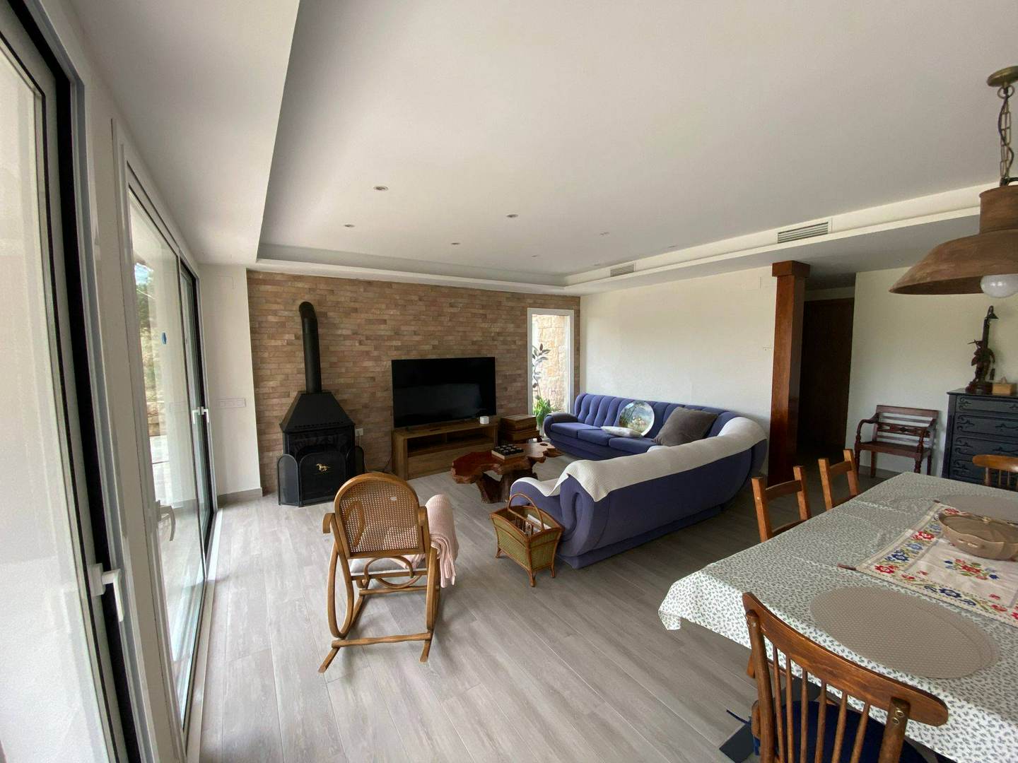 Alquila por horas Lugar con encanto en zona rustica rodeado de naturaleza con piscina
