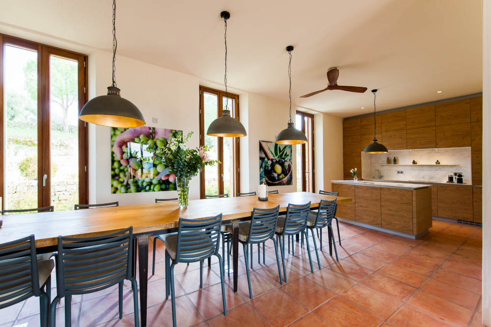 Alquila por horas Cortijo Andaluz diseñado por el estudio de Philippe Starck 