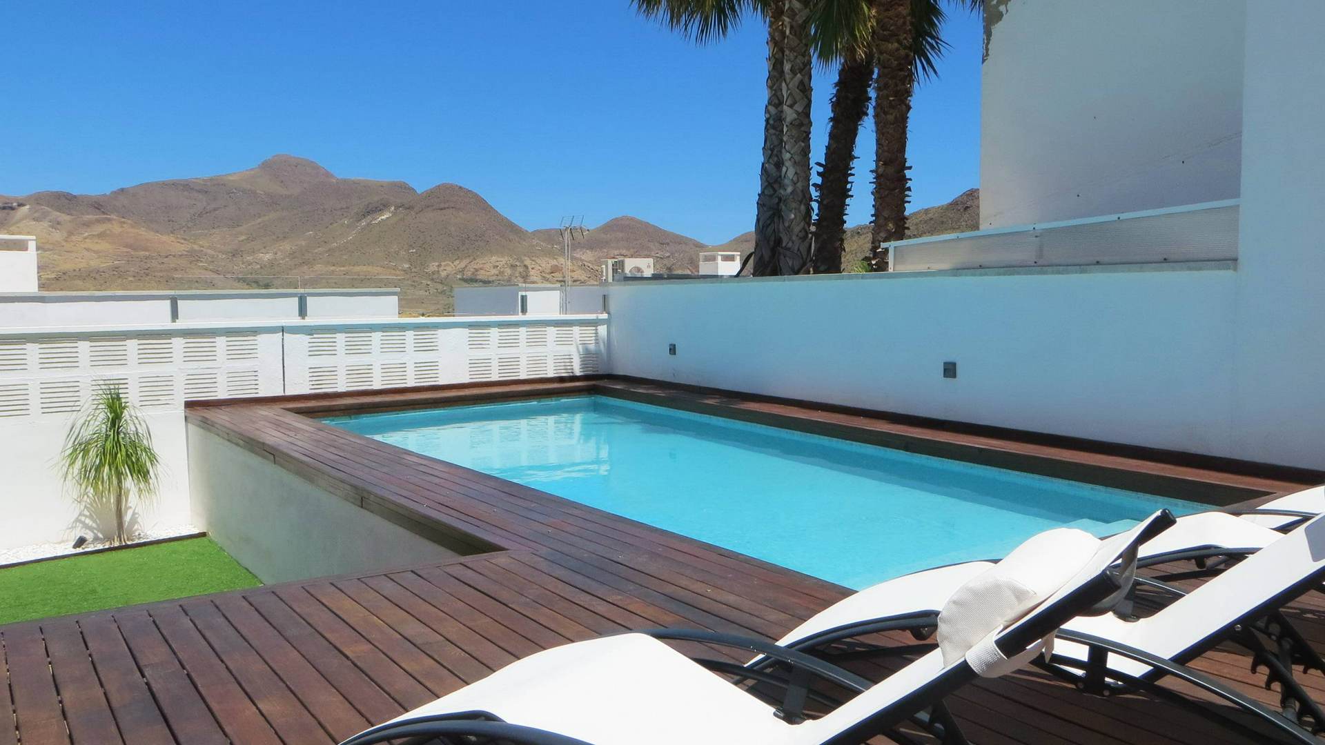 Alquila por horas Vivienda unifamiliar moderna